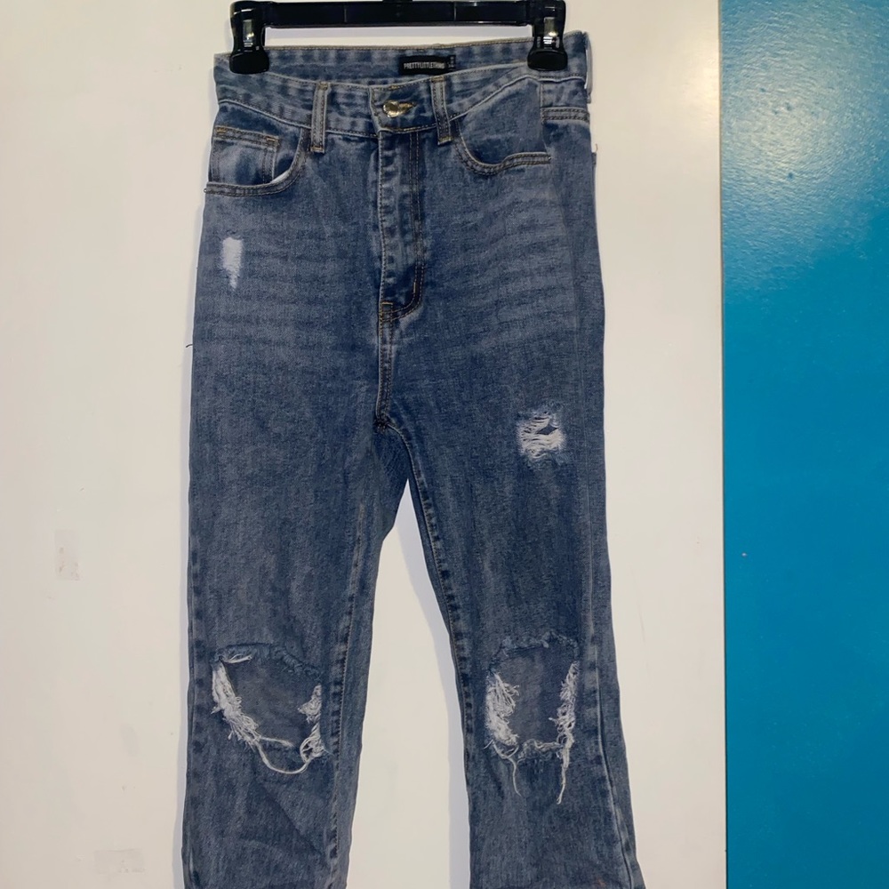 pretty little thing jeans. good quality size 2